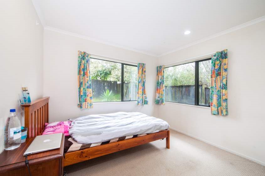 MOUNT ALBERT - Stunning 6 bedroom house near Unitec  photo