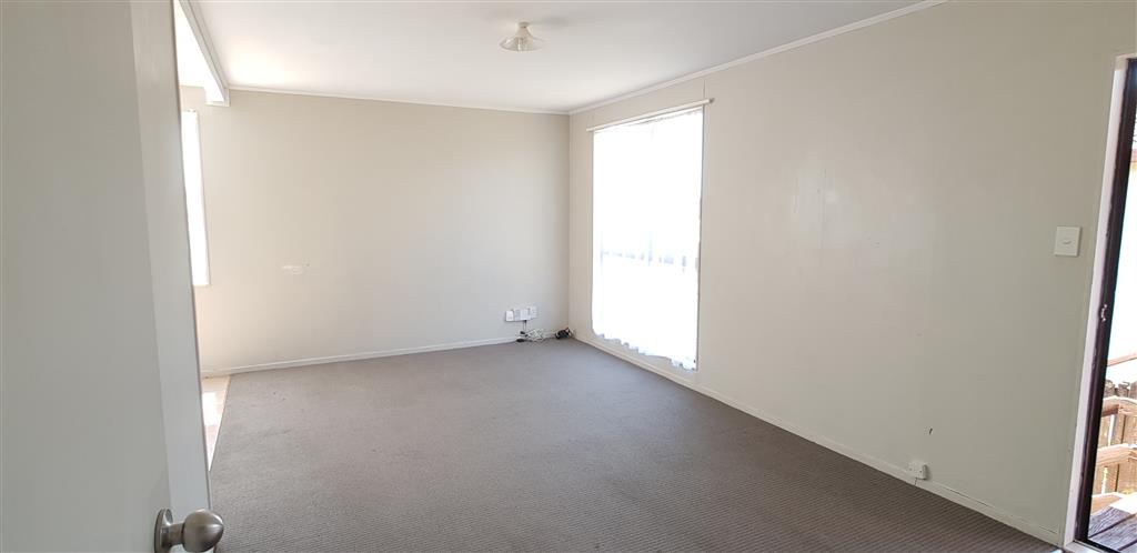 CLENDON PARK - 3 Bedroom Home photo