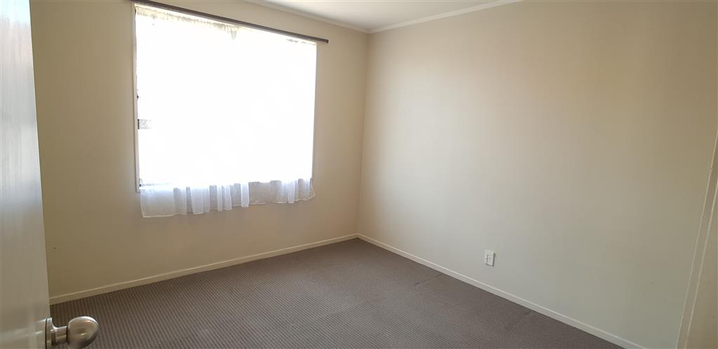 CLENDON PARK - 3 Bedroom Home photo