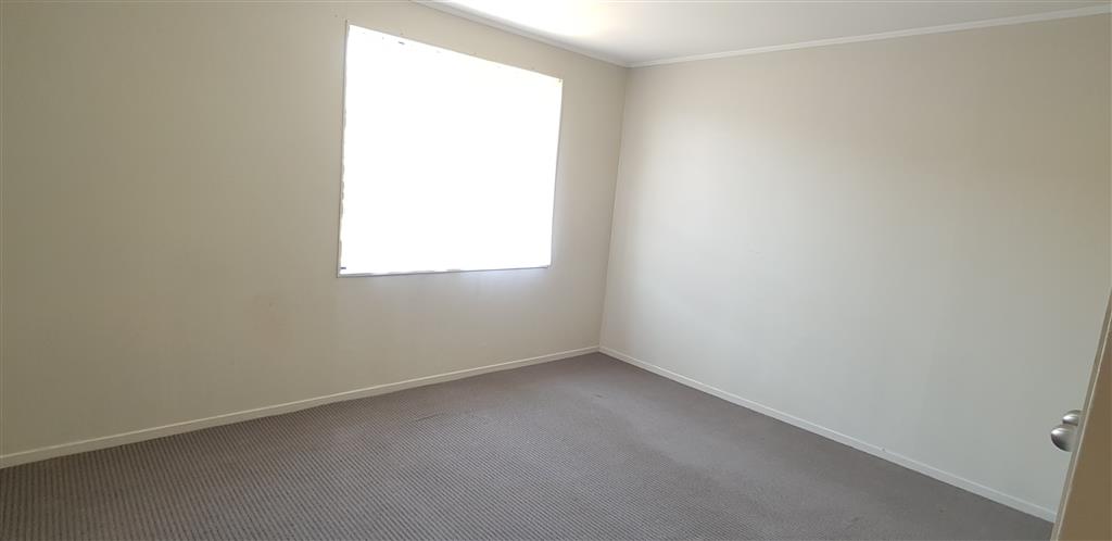 CLENDON PARK - 3 Bedroom Home photo