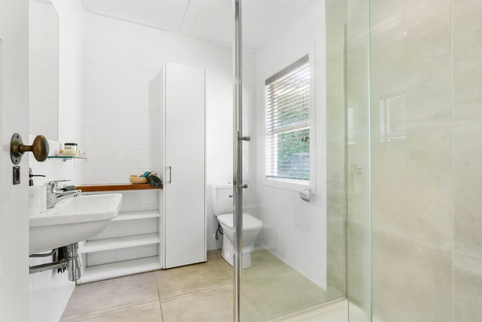 Welcome Home! 3 Bedrooms House for Rent  photo