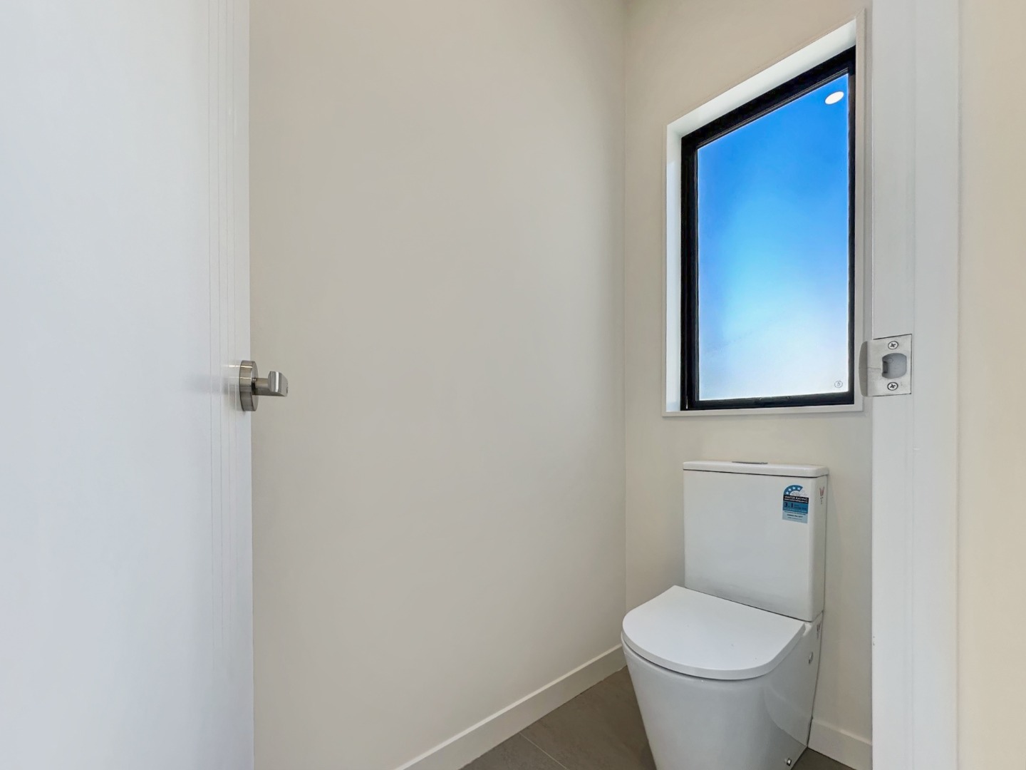Brand New 4-Bedroom House with 3.5 Bathrooms in Totara Vale photo