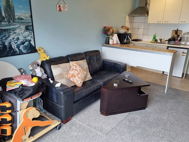 The Esplanade.   A rare 1 bedroom flat. photo
