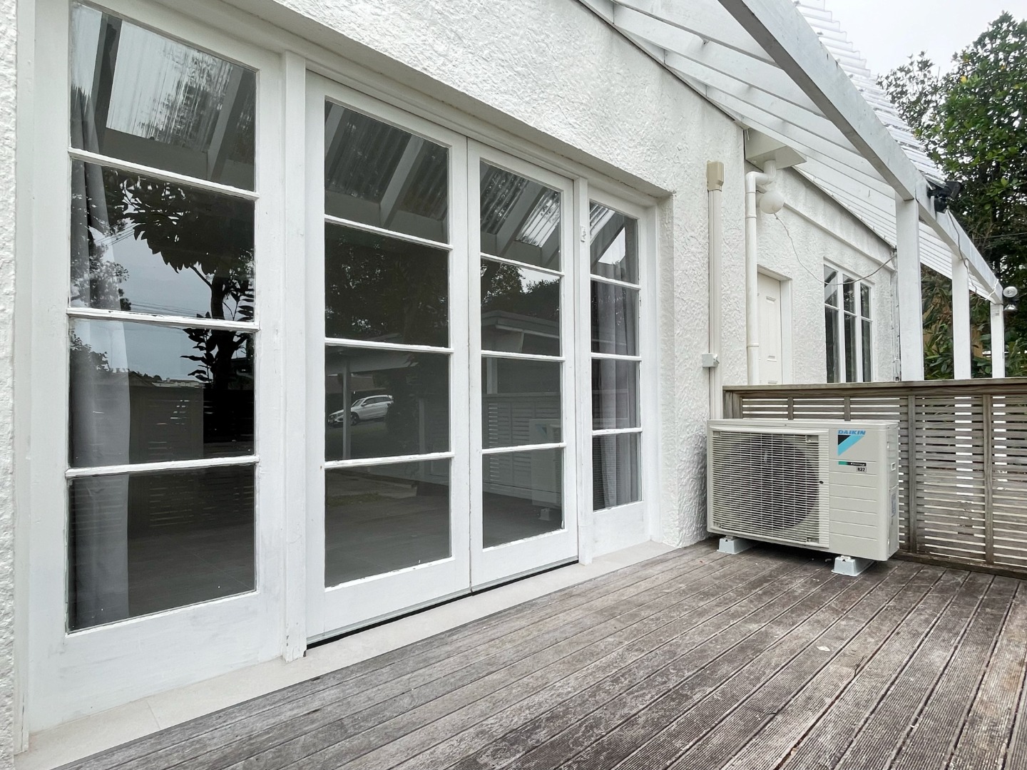 Renovated 2 bedroom unit in Mission Bay photo