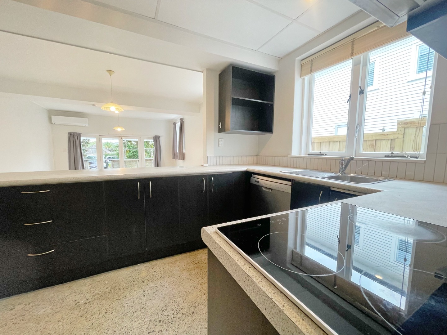 Renovated 2 bedroom unit in Mission Bay photo
