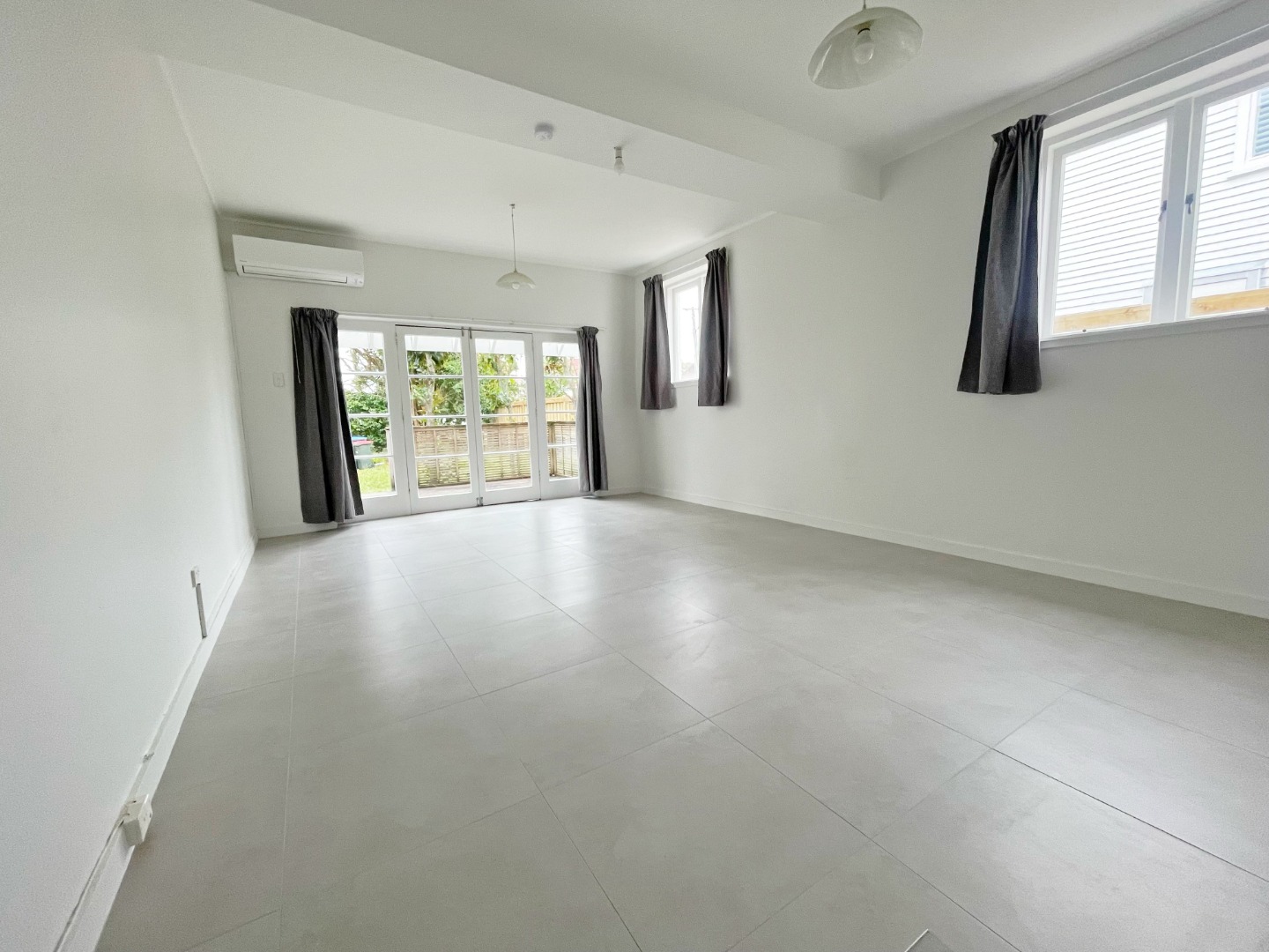 Renovated 2 bedroom unit in Mission Bay photo